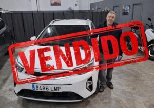 Kia Stronic Vendido