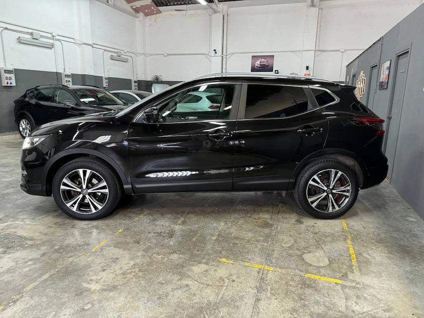 
								Nissan Qashqai full									