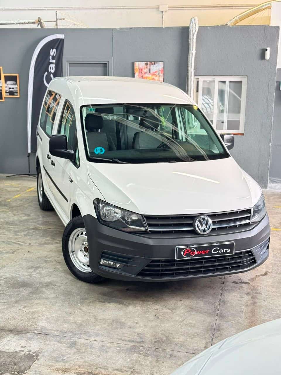 Volkswagen Caddy 2016 vista frontal