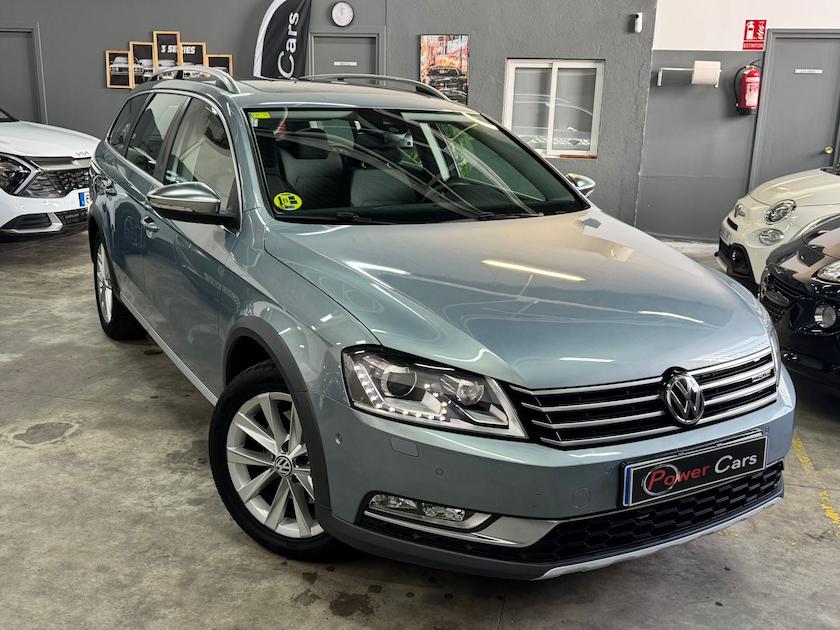 Volkswagen Passat 2016 vista frontal