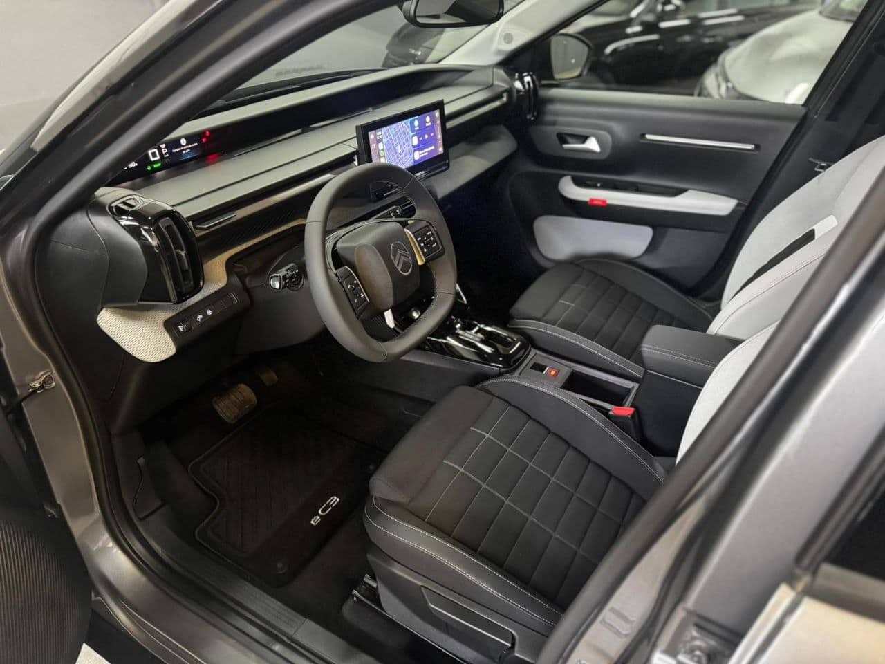 
Citroen C3 Eléctrico 2025 de segunda mano en Sabadell full									