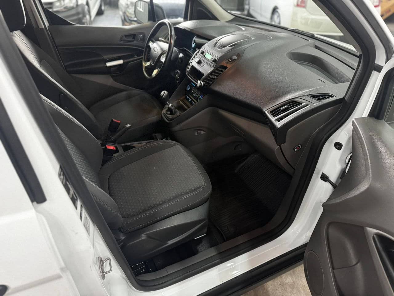 
Ford Transit Connect 2020 de segunda mano en Sabadell full									