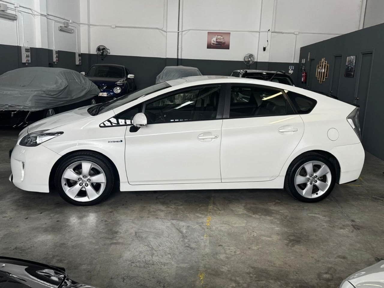
Toyota Prius 2014 de segunda mano en Sabadell full									